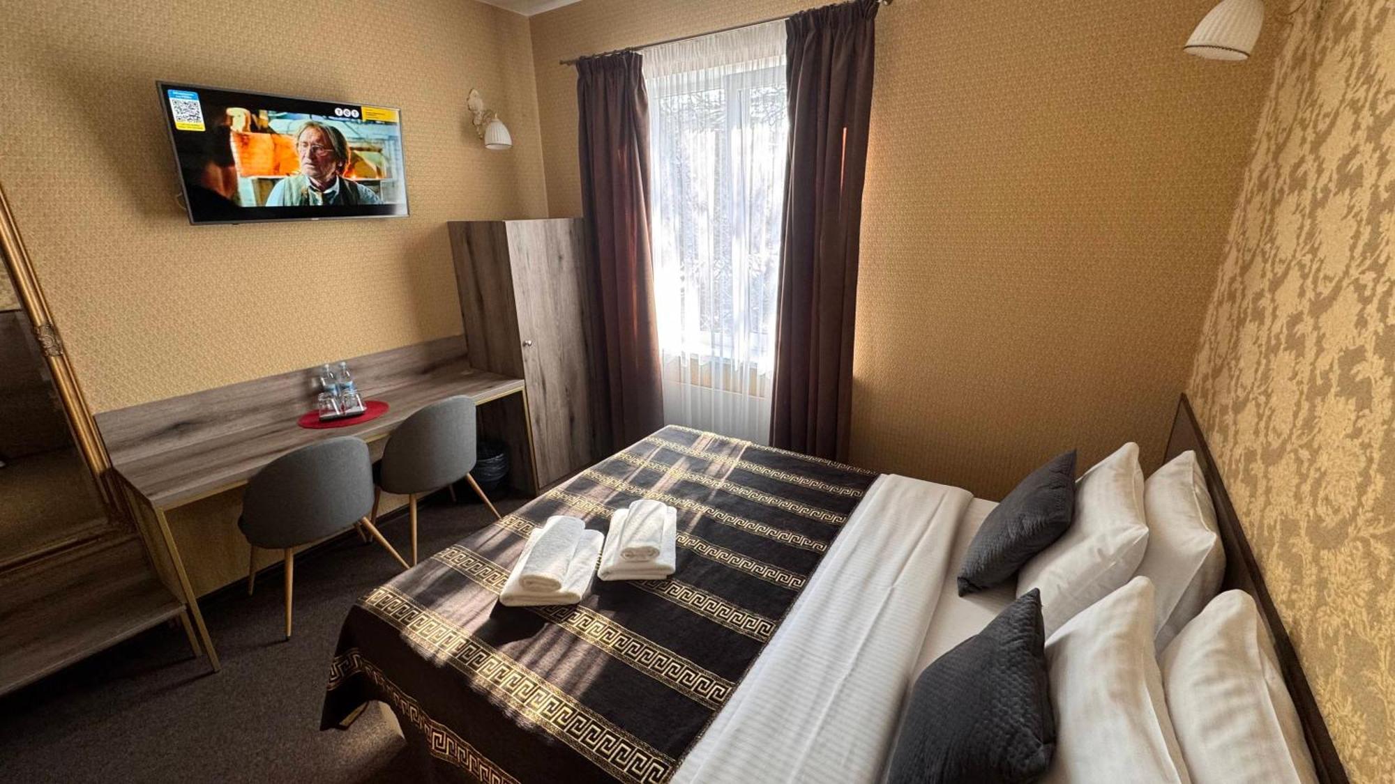Hotel Шляпа Dnipro Exterior foto