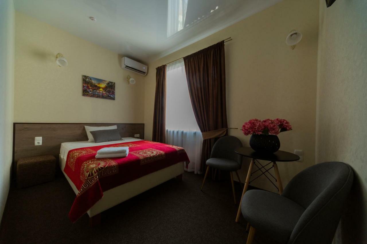 Hotel Шляпа Dnipro Exterior foto